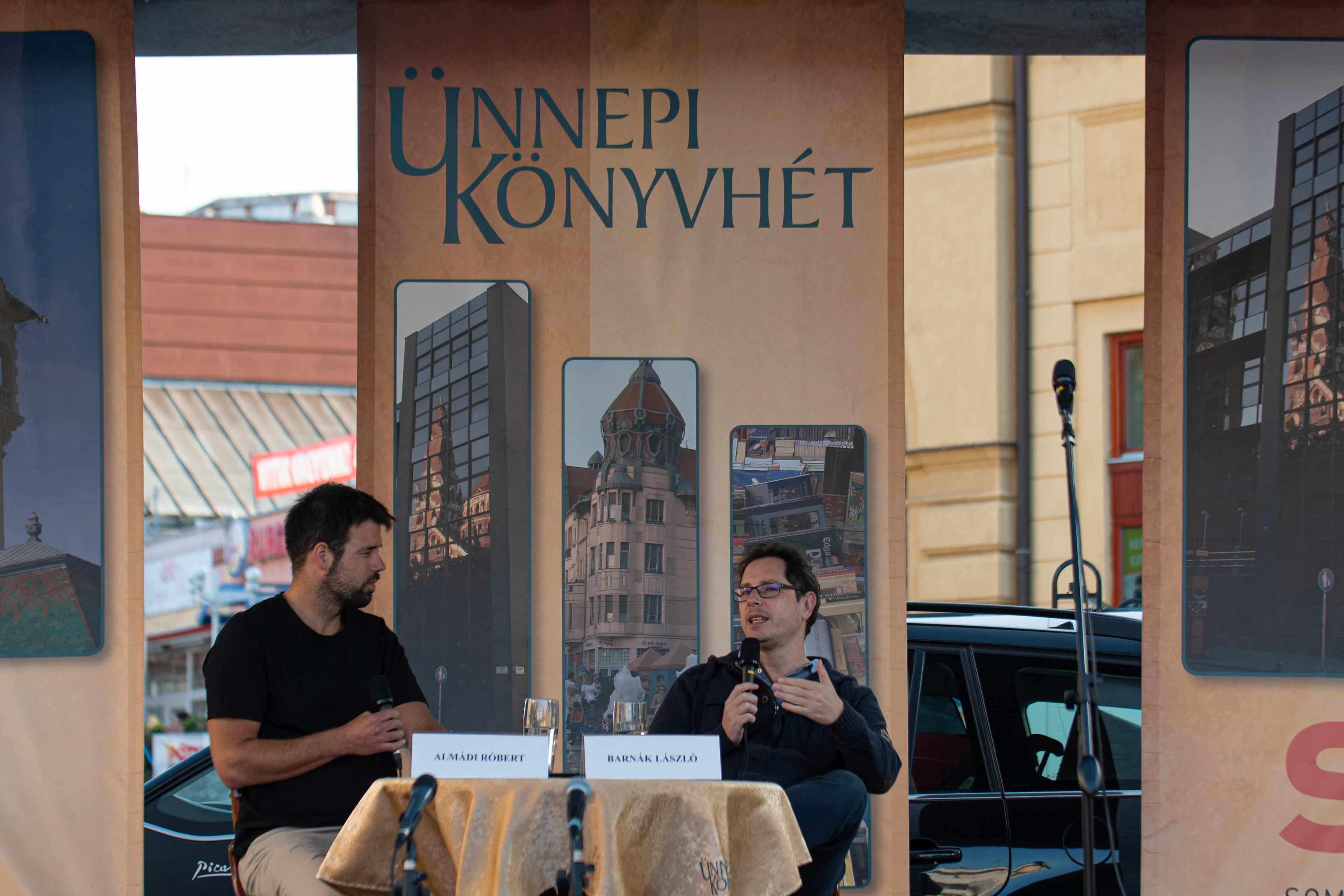 Könyvheti beszélgetés Barnák Lászlóval hír képe Könyvheti beszélgetés Barnák Lászlóval hír képe