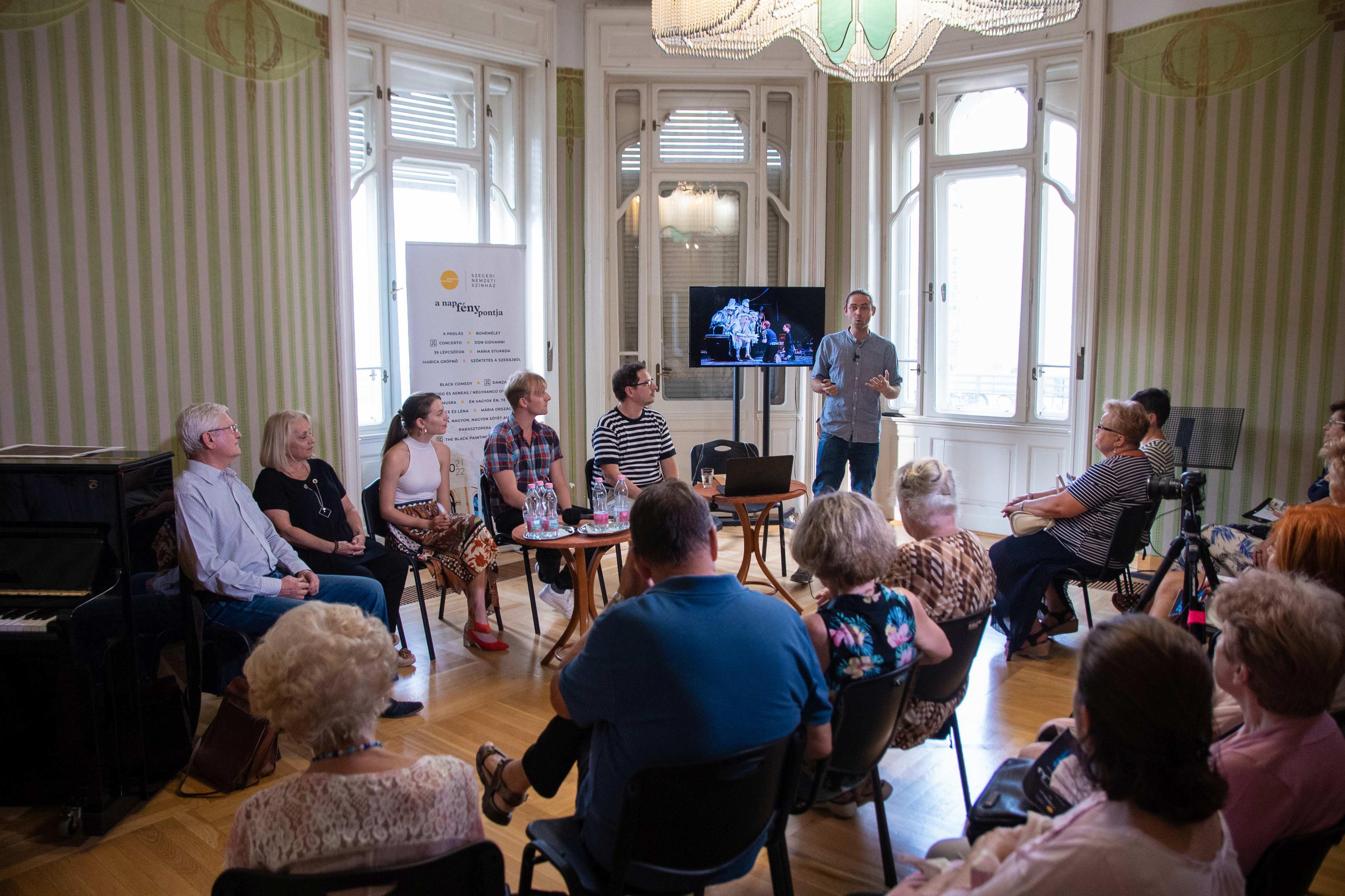 Közeledik A padlás premierje 2 Közeledik A padlás premierje 2