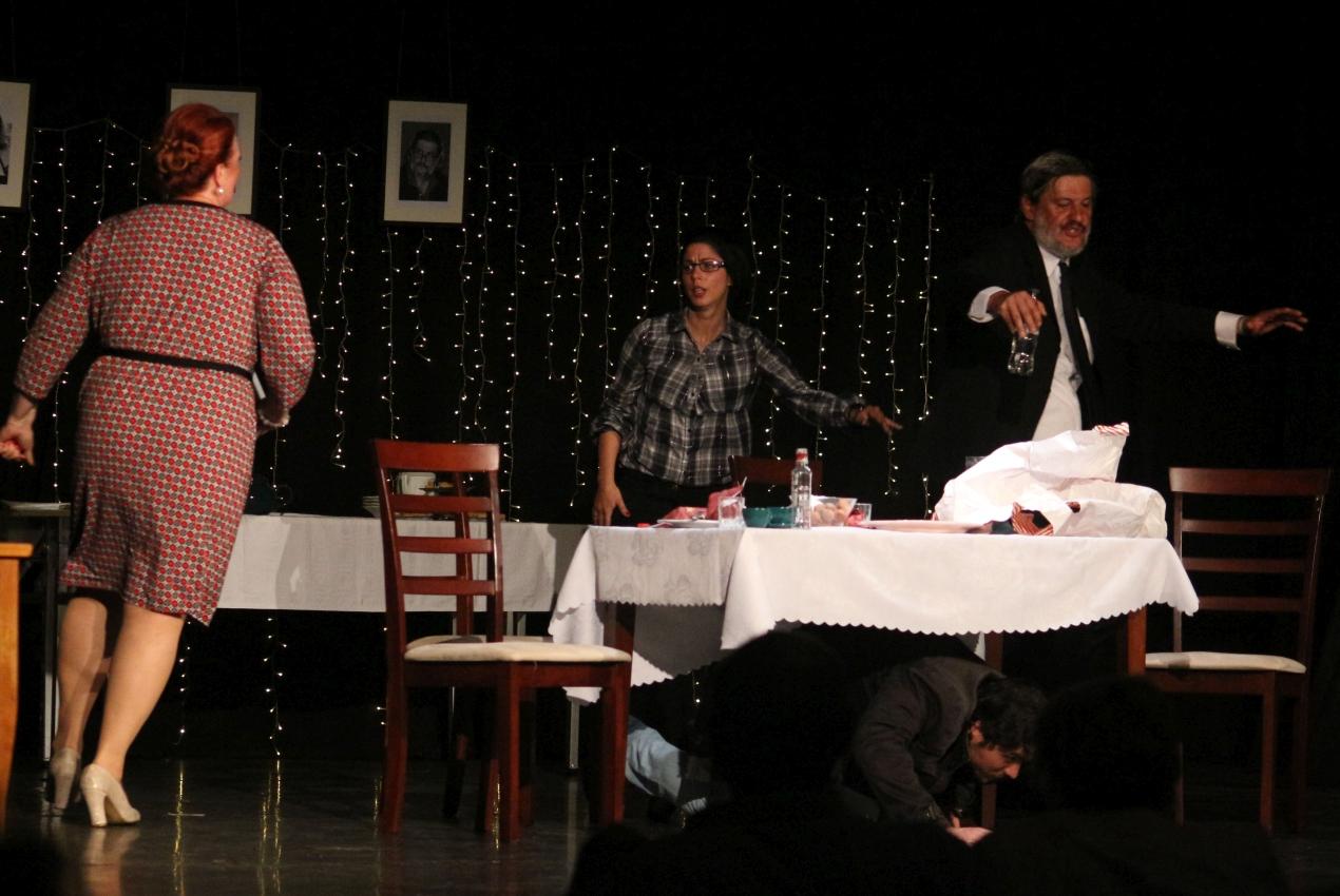 Rotyog a töltött káposzta, fő a hallé hír képe Rotyog a töltött káposzta, fő a hallé hír képe