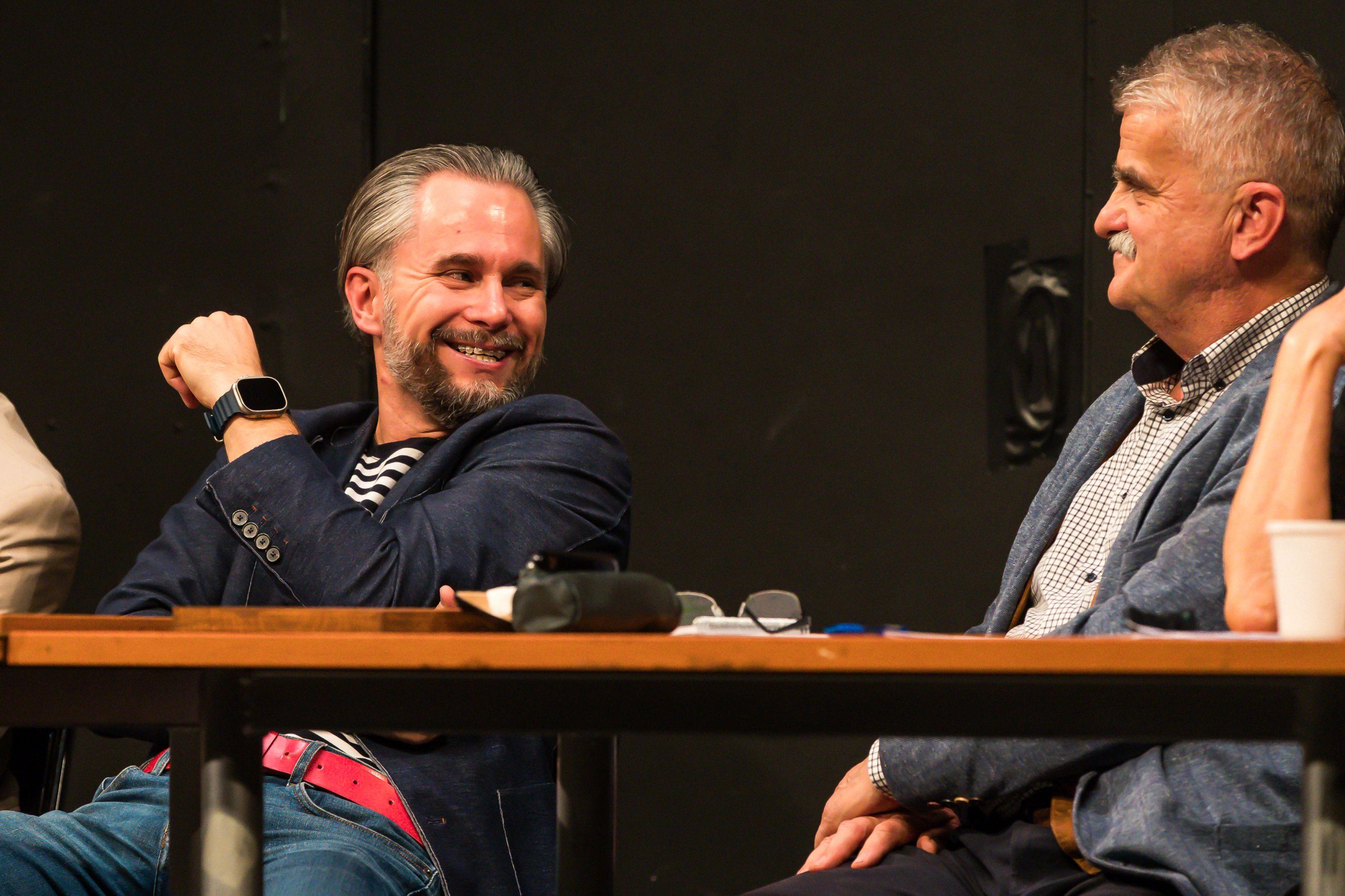 12 dühös ember fotógaléria képe 4 12 dühös ember fotógaléria képe 4