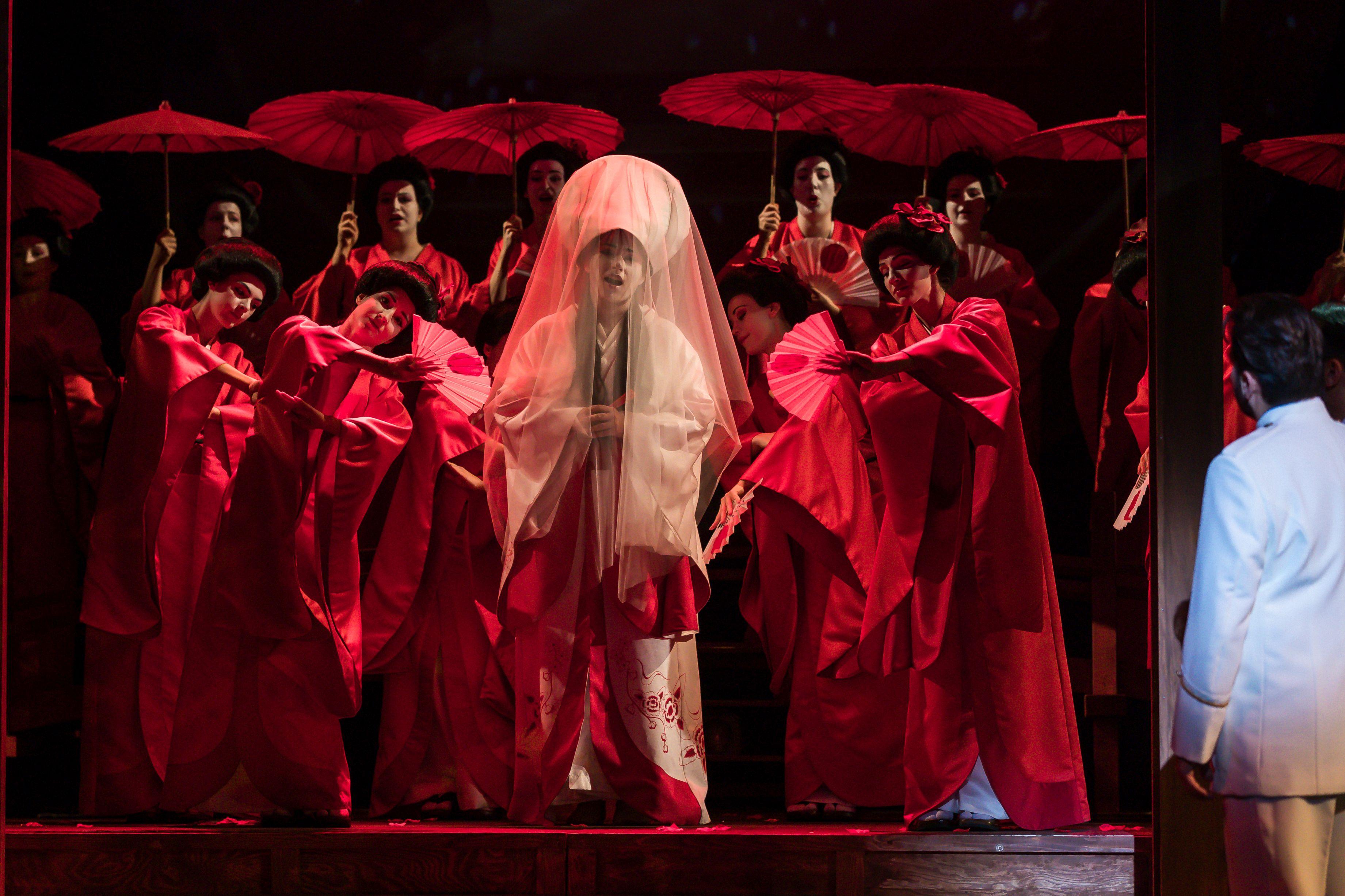 Pillangókisasszony fotógaléria képe 4 Pillangókisasszony fotógaléria képe 4